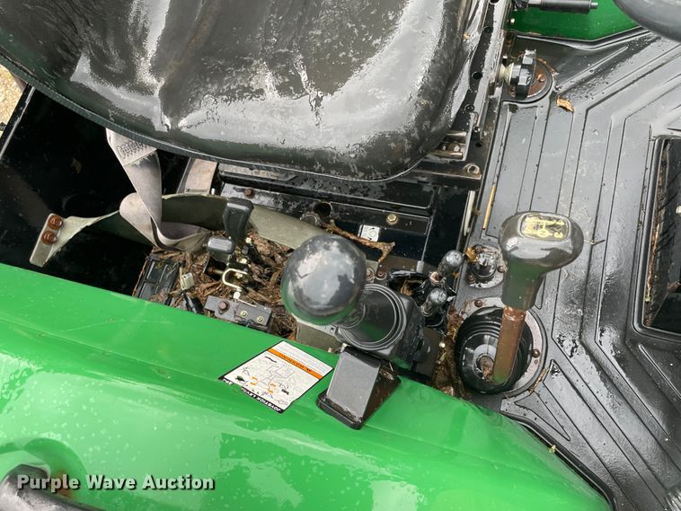 image for item IR9532 Montana 5740  MFWD tractor