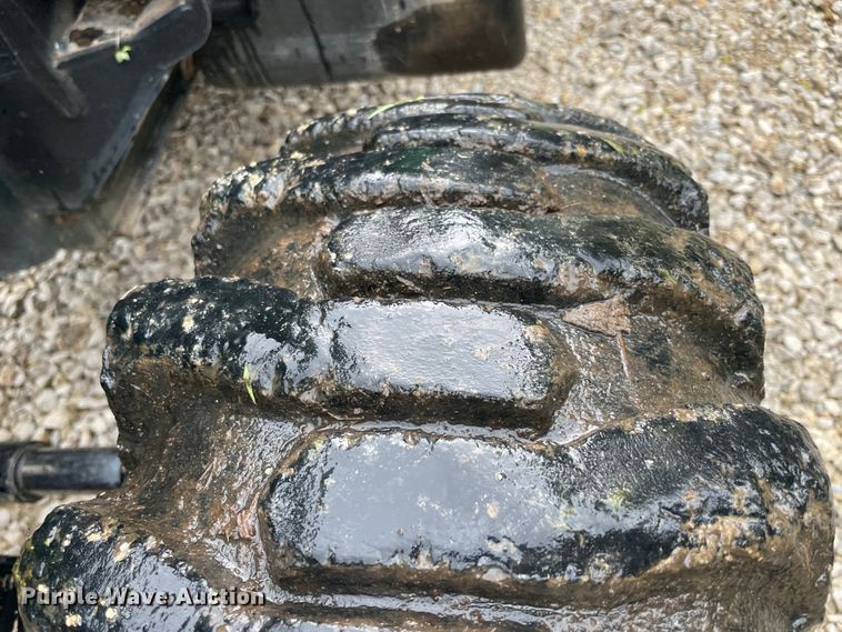 image for item IR9532 Montana 5740  MFWD tractor