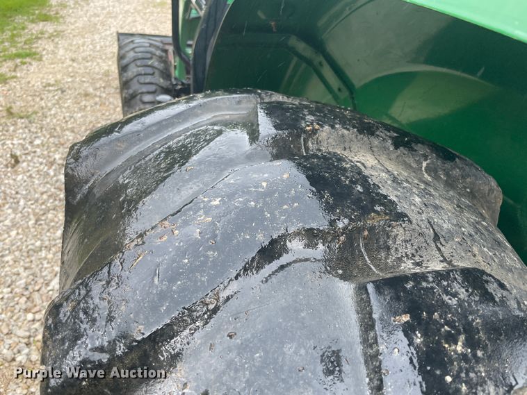 image for item IR9532 Montana 5740  MFWD tractor