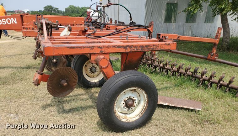 image for item JM9561 Richardson 5X5  sweep plow