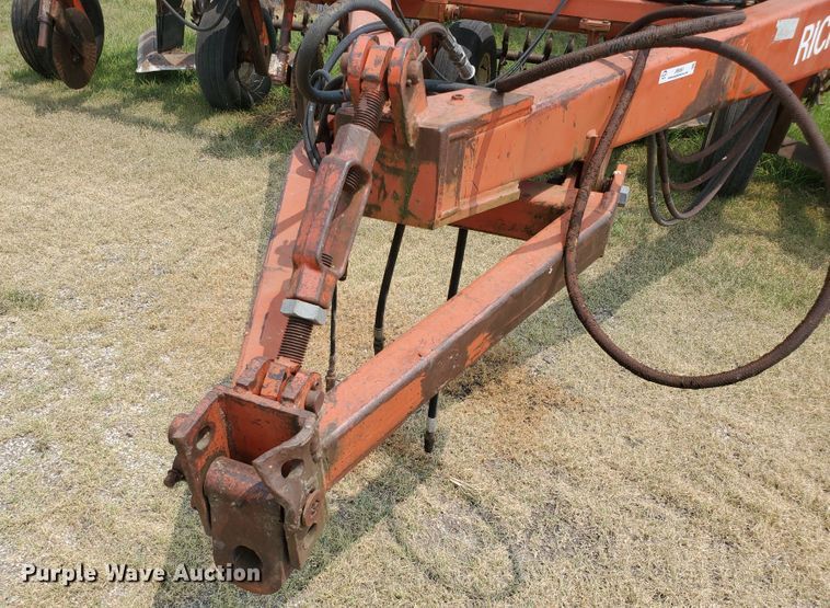 image for item JM9561 Richardson 5X5  sweep plow