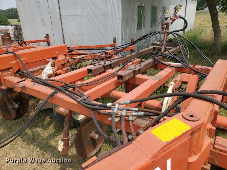 image for item JM9561 Richardson 5X5  sweep plow