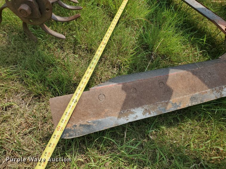 image for item JM9561 Richardson 5X5  sweep plow