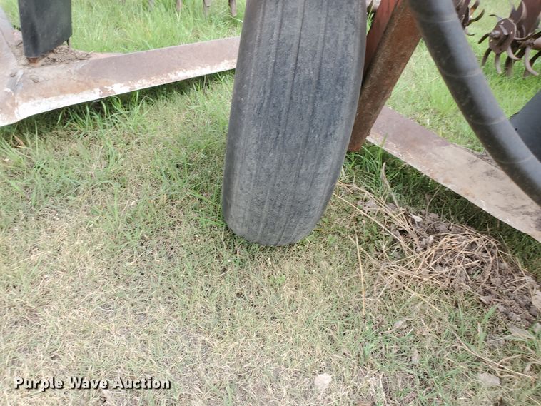 image for item JM9561 Richardson 5X5  sweep plow