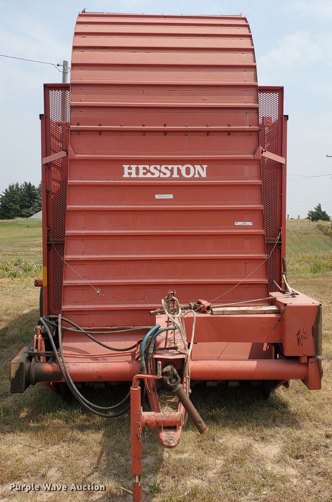 image for item JM9565 Hesston Stakhand 30A  hay stacker