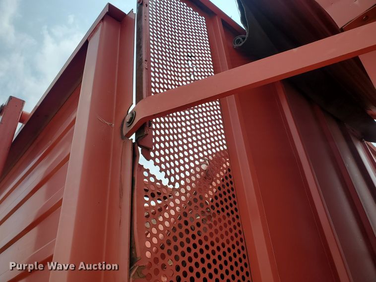 image for item JM9565 Hesston Stakhand 30A  hay stacker