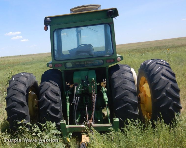 image for item JZ9920 John Deere 4620  tractor