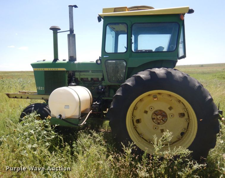 image for item JZ9920 John Deere 4620  tractor