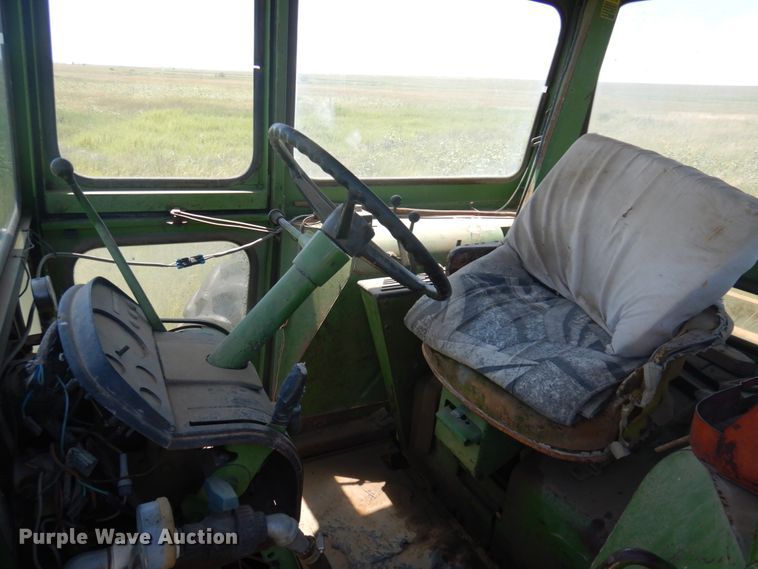 image for item JZ9920 John Deere 4620  tractor