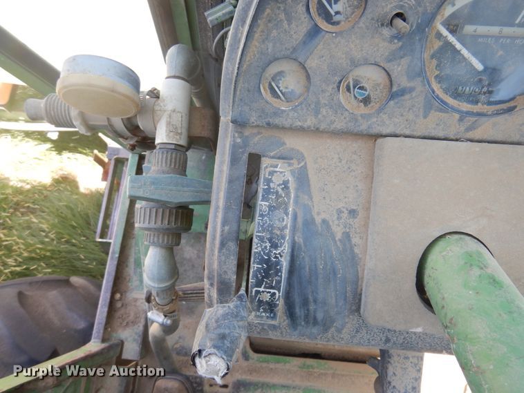 image for item JZ9920 John Deere 4620  tractor