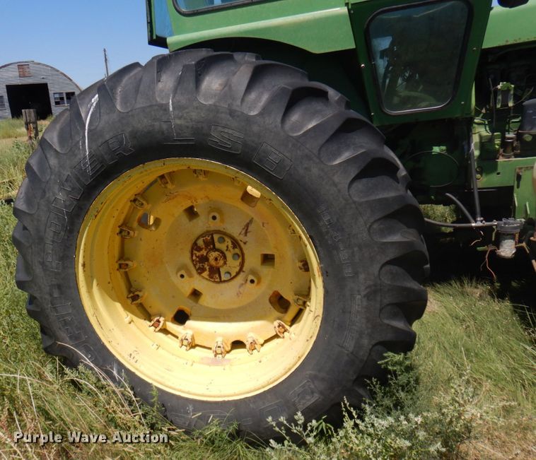 image for item JZ9920 John Deere 4620  tractor