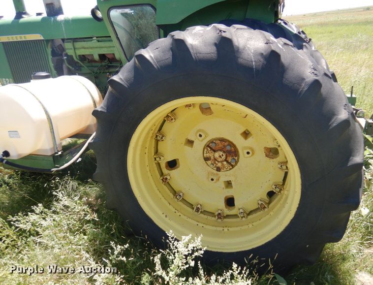 image for item JZ9920 John Deere 4620  tractor