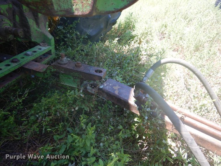 image for item JZ9926 John Deere  grain drill