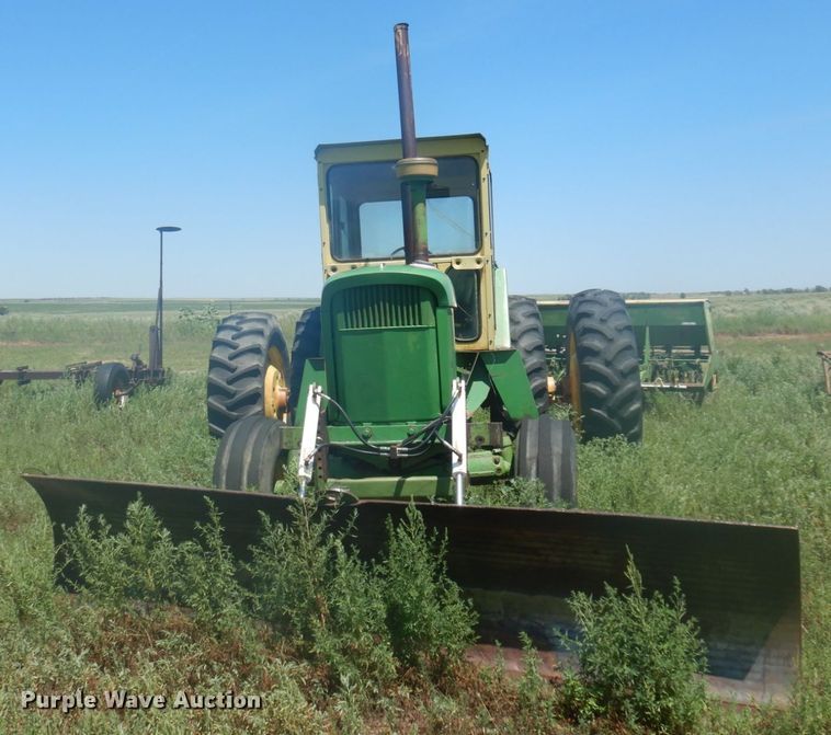 image for item JZ9927 John Deere 5020  tractor