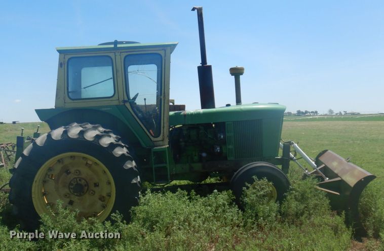 image for item JZ9927 John Deere 5020  tractor