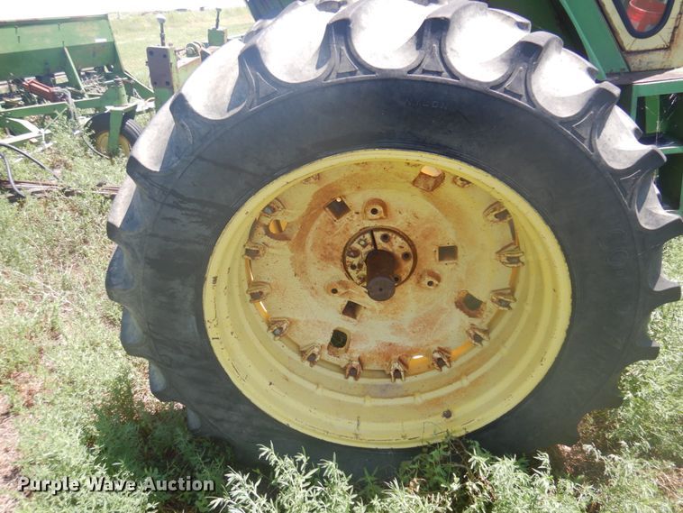 image for item JZ9927 John Deere 5020  tractor