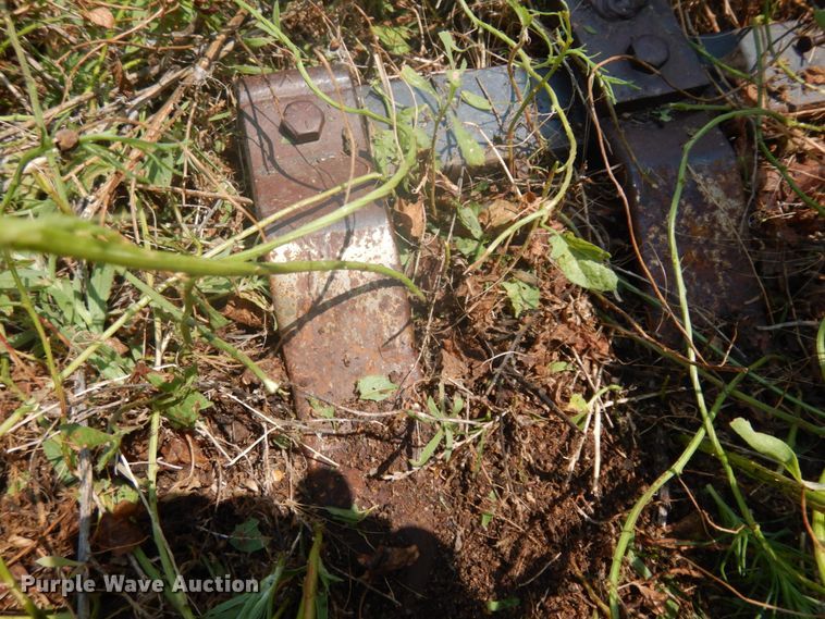 image for item JZ9928 Flex King R-36  chisel plow