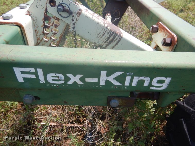 image for item JZ9928 Flex King R-36  chisel plow