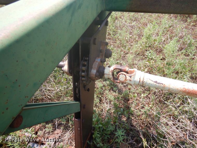 image for item JZ9928 Flex King R-36  chisel plow