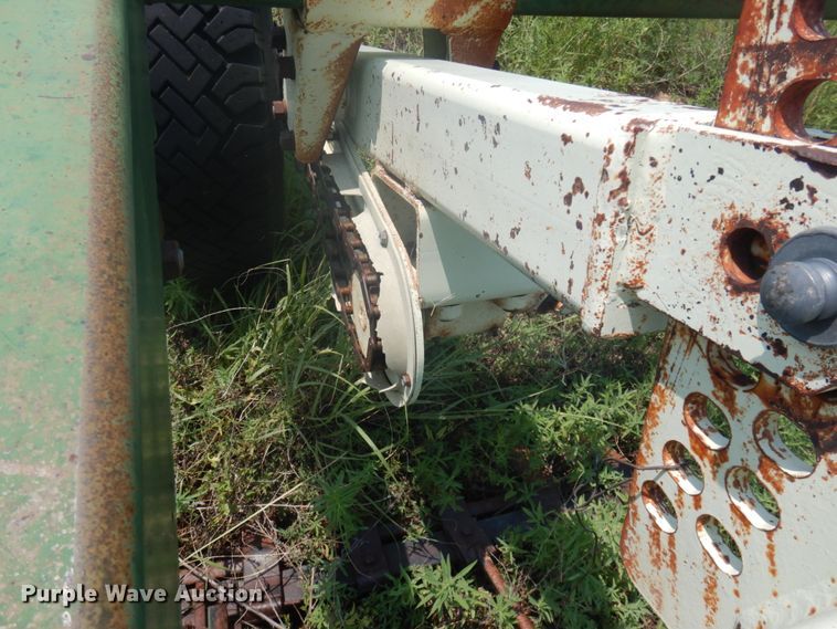 image for item JZ9928 Flex King R-36  chisel plow