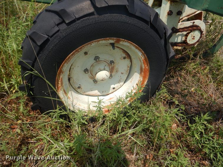 image for item JZ9928 Flex King R-36  chisel plow