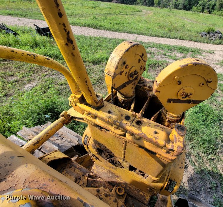 image for item KD9392 Caterpillar D7  dozer