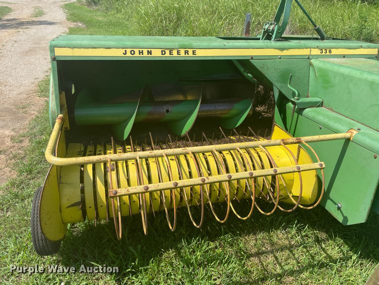 image for item KK9547 1978 John Deere 336  small square baler