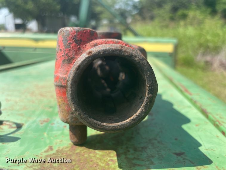 image for item KK9547 1978 John Deere 336  small square baler