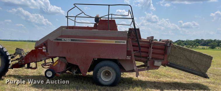 image for item KK9563 2003 Hesston 4760  large square baler