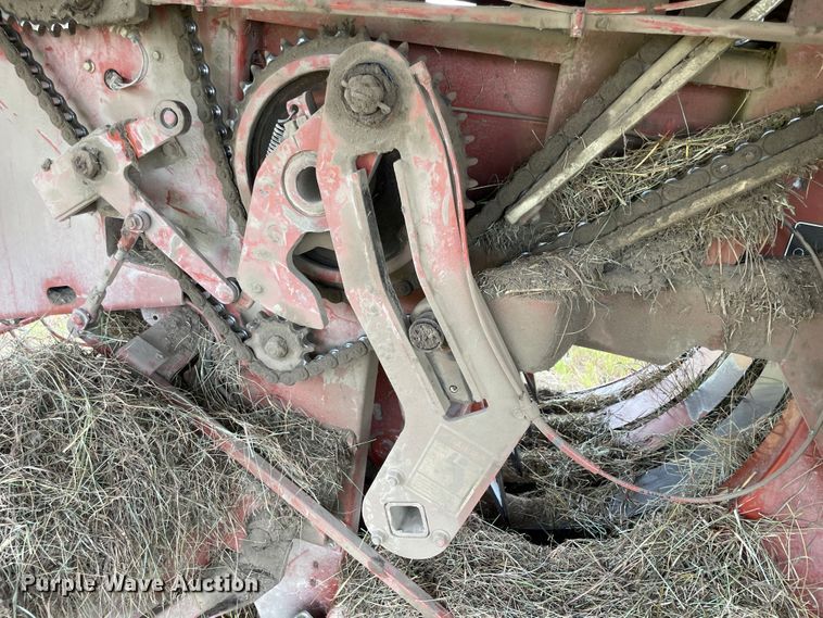 image for item KK9563 2003 Hesston 4760  large square baler