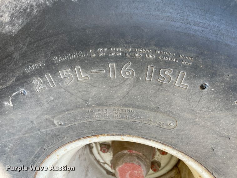 image for item KK9563 2003 Hesston 4760  large square baler