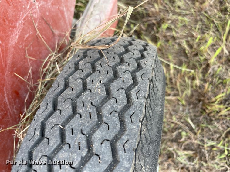 image for item KK9563 2003 Hesston 4760  large square baler