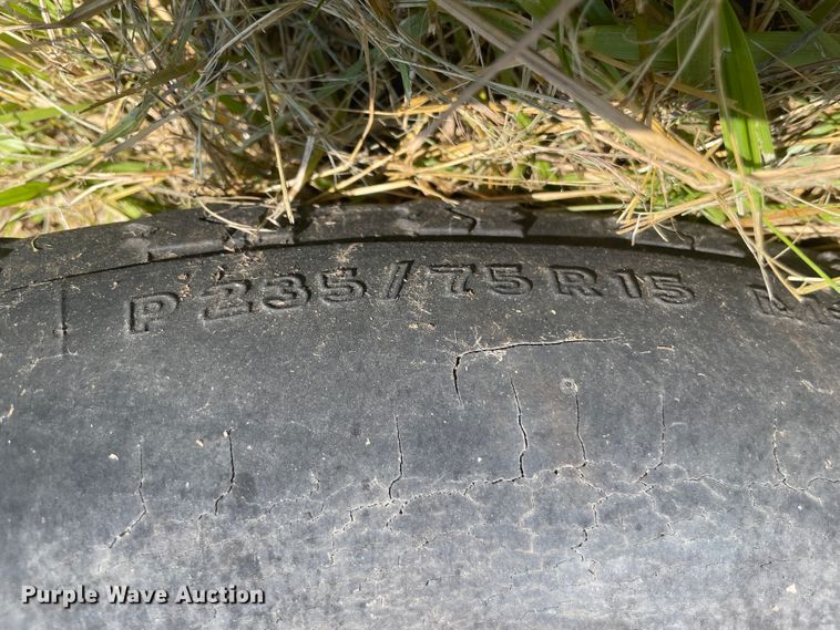 image for item KK9578 Massey Ferguson 880  seven bottom plow