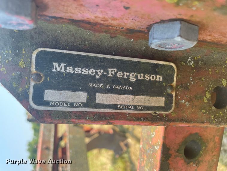 image for item KK9578 Massey Ferguson 880  seven bottom plow