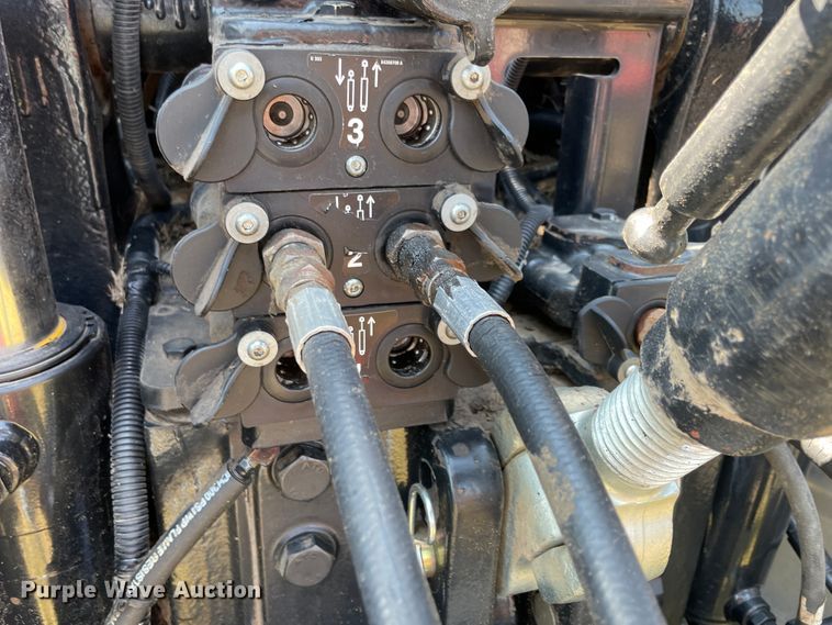 image for item KK9579 Wil-Rich Quad5  field cultivator