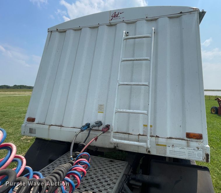 image for item KK9587 1995 Jet  grain trailer