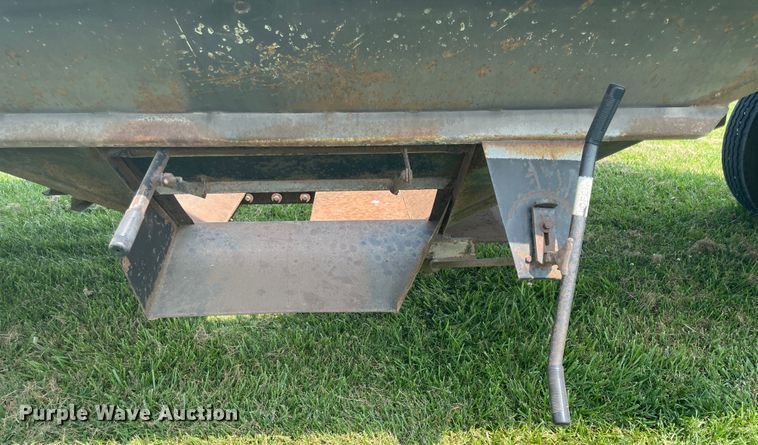 image for item KK9587 1995 Jet  grain trailer