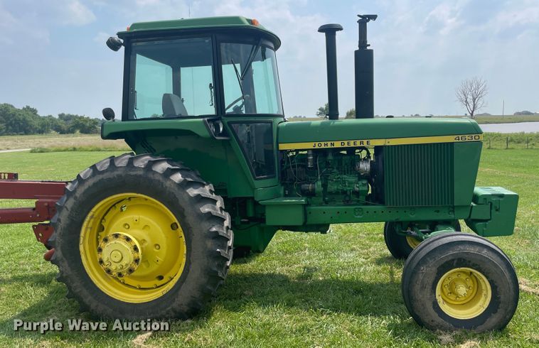 image for item KK9589 1976 John Deere 4630  tractor