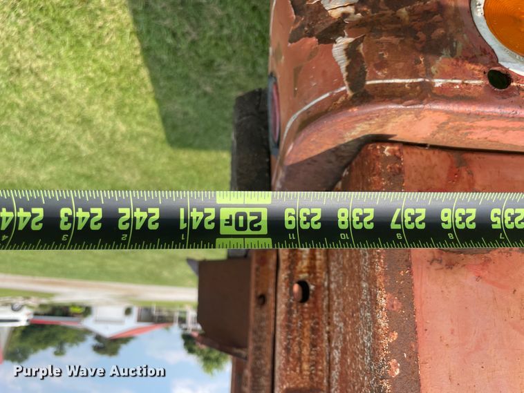 image for item KK9590 1973 Ford N700  grain truck