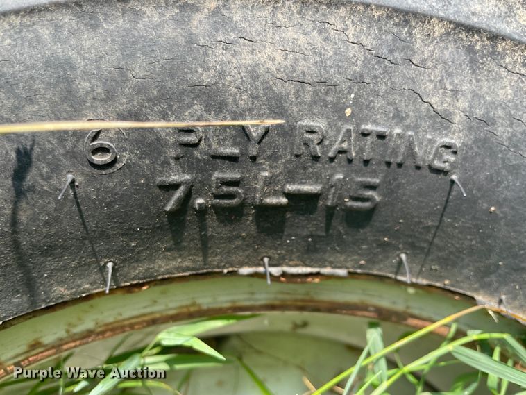 image for item KK9612 Farmall 560  tractor