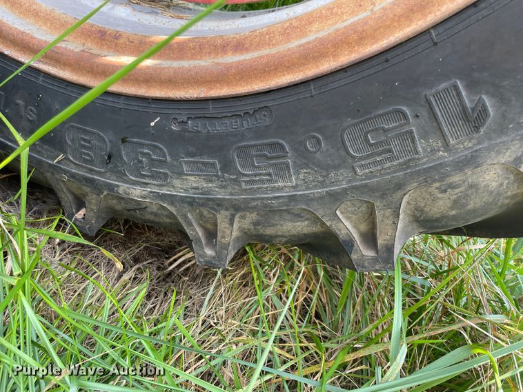 image for item KK9612 Farmall 560  tractor