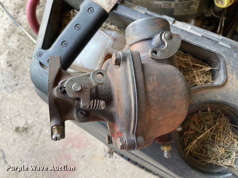 image for item KK9612 Farmall 560  tractor