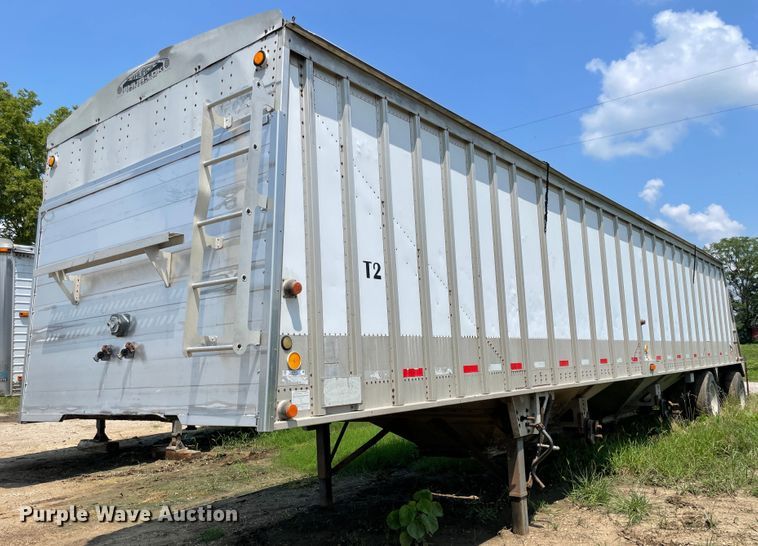 image for item KK9616 2001 Cornhusker  grain trailer