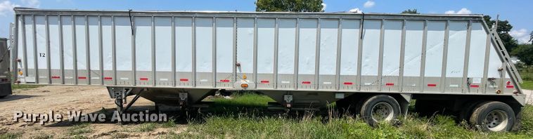 image for item KK9616 2001 Cornhusker  grain trailer