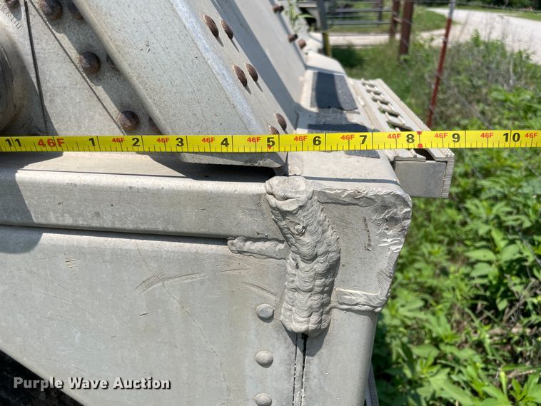 image for item KK9616 2001 Cornhusker  grain trailer