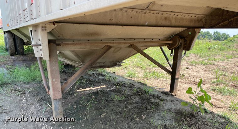 image for item KK9616 2001 Cornhusker  grain trailer