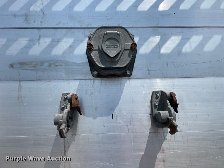 image for item KK9616 2001 Cornhusker  grain trailer