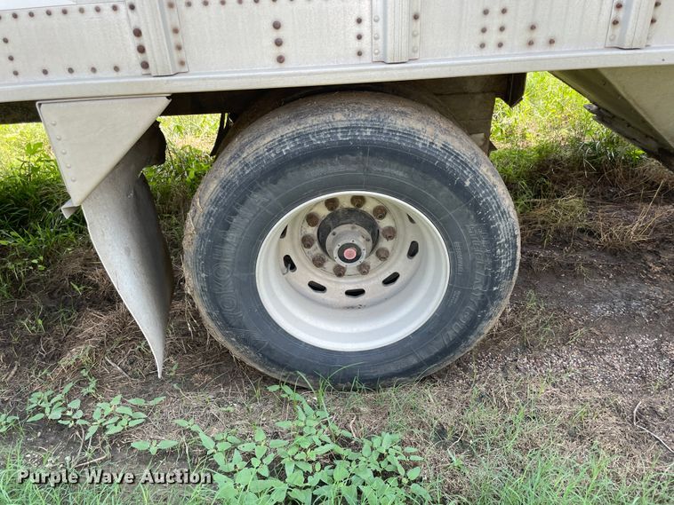 image for item KK9616 2001 Cornhusker  grain trailer