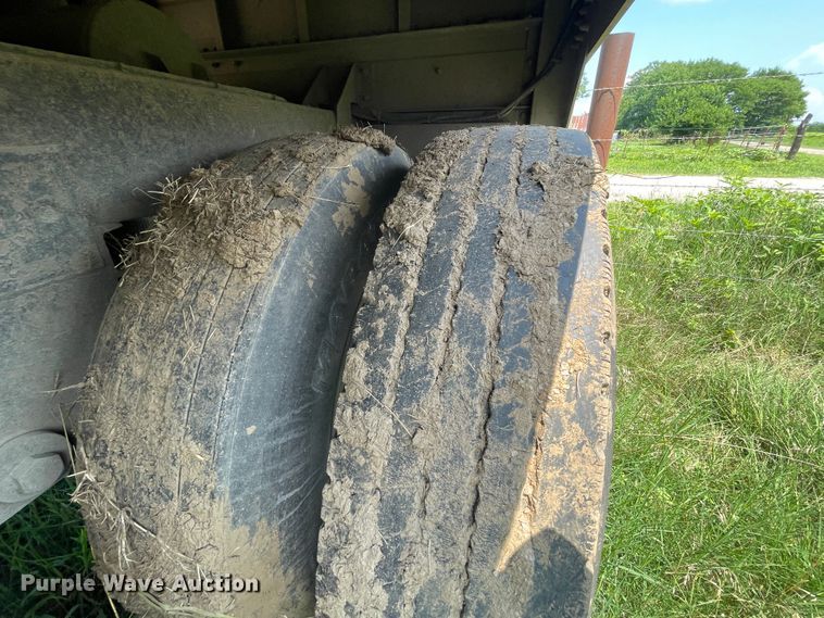 image for item KK9617 2005 Timpte  grain trailer