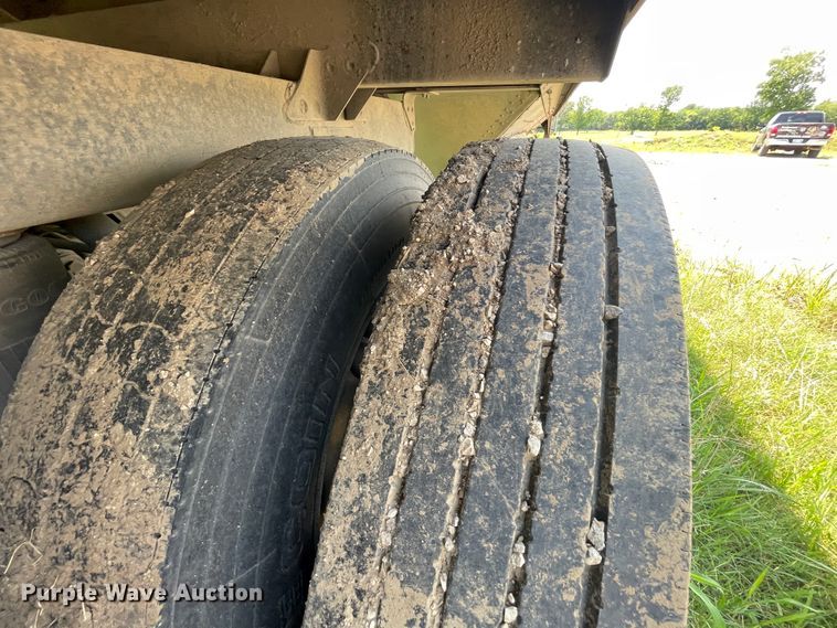 image for item KK9617 2005 Timpte  grain trailer